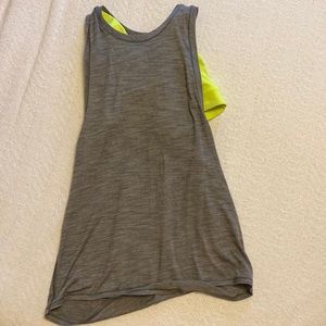 Lululemon tank with built in bra